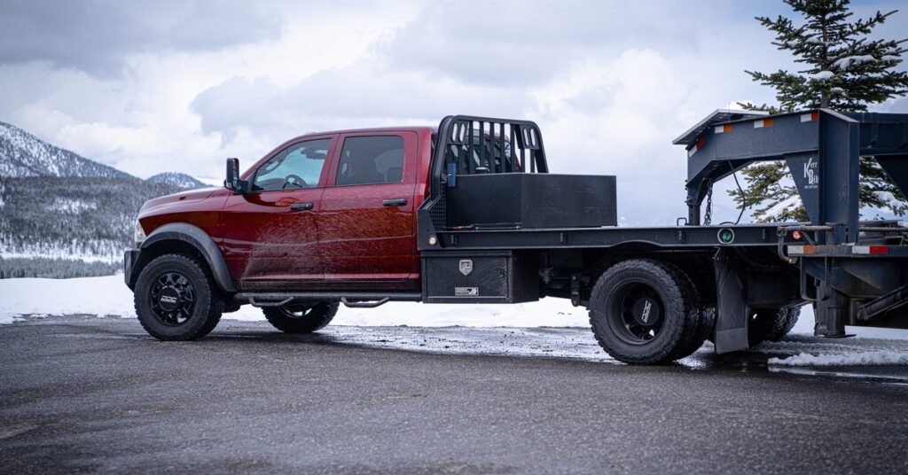 The Benefits of Direct Bolt-On Dually Wheels for Work Trucks
